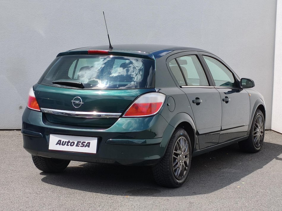 Opel Astra 1.6i 