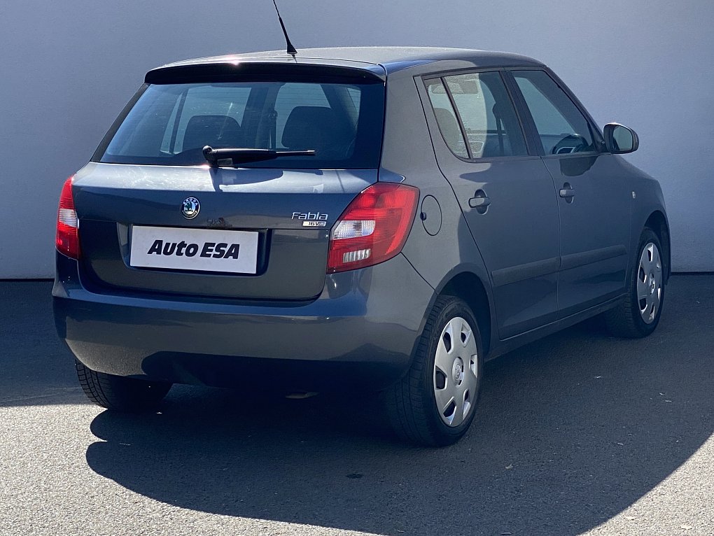 Škoda Fabia II 1.6 i Elegance