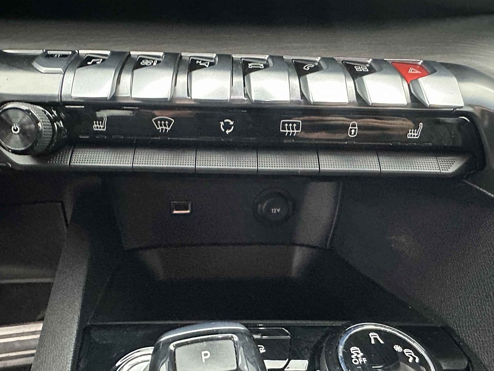 Peugeot 3008 2.0HDi 