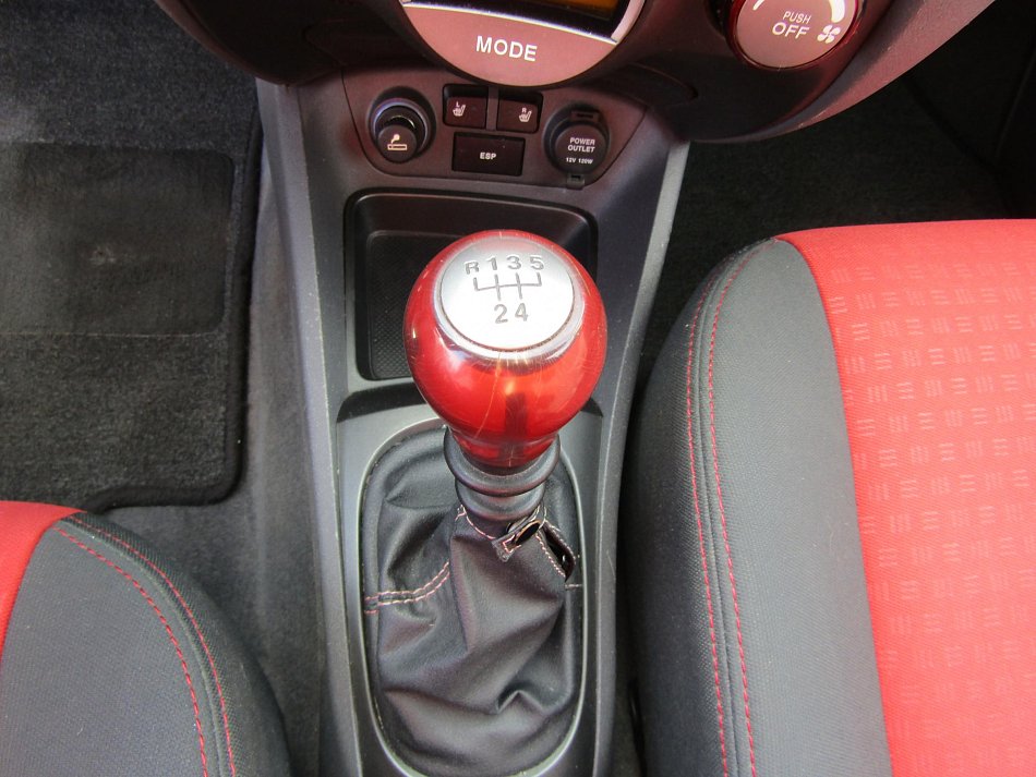 Kia Rio 1.6i 