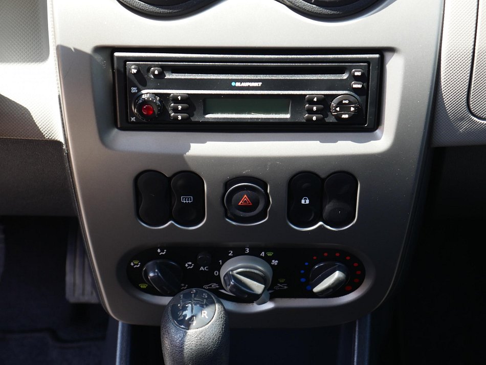 Dacia Sandero 1.2i 