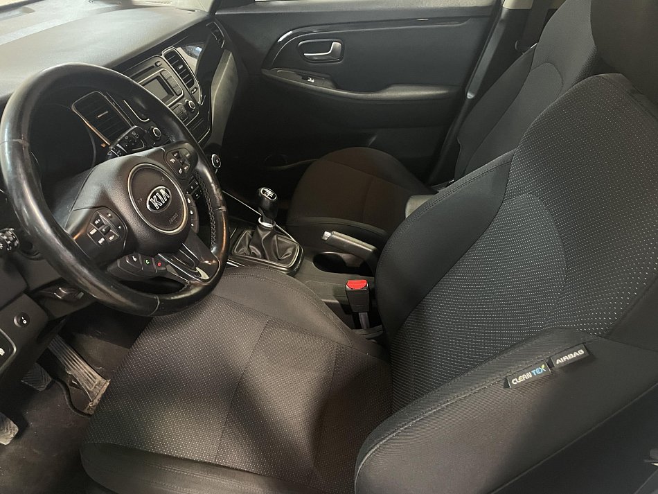 Kia Carens 1.7 