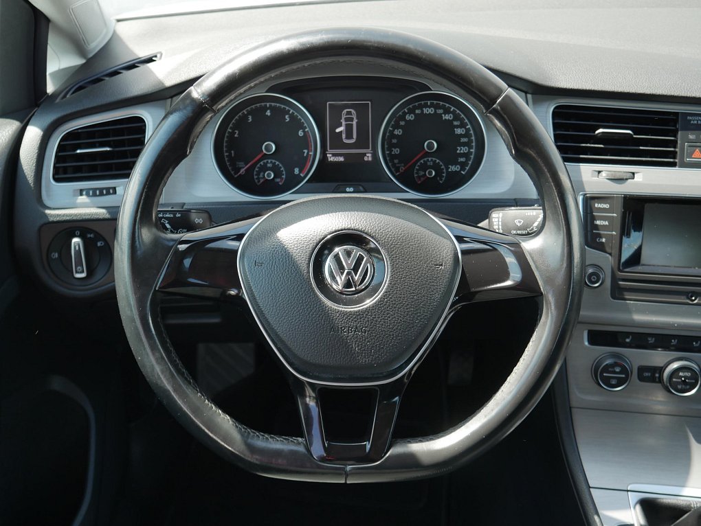 Volkswagen Golf 1.2 TSi 