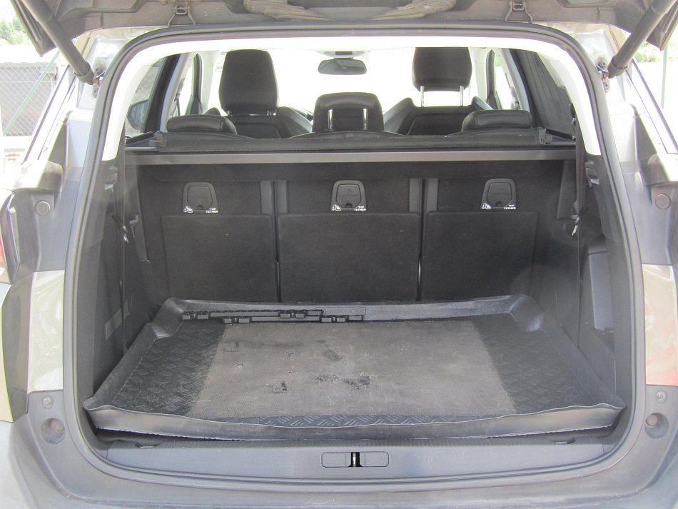 Peugeot 5008 1.6HDi 