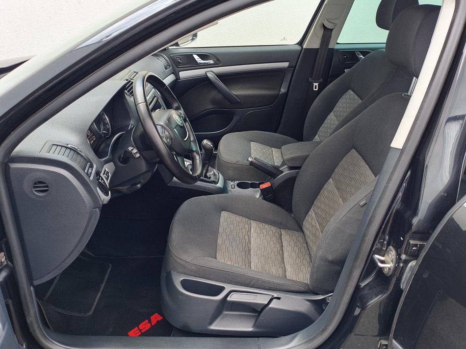Škoda Octavia II 1.2 TSi Ambition