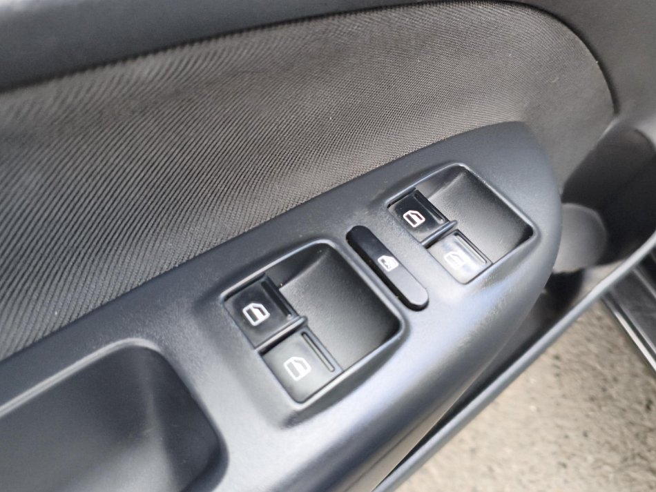 Škoda Octavia II 1.2 TSi Ambition