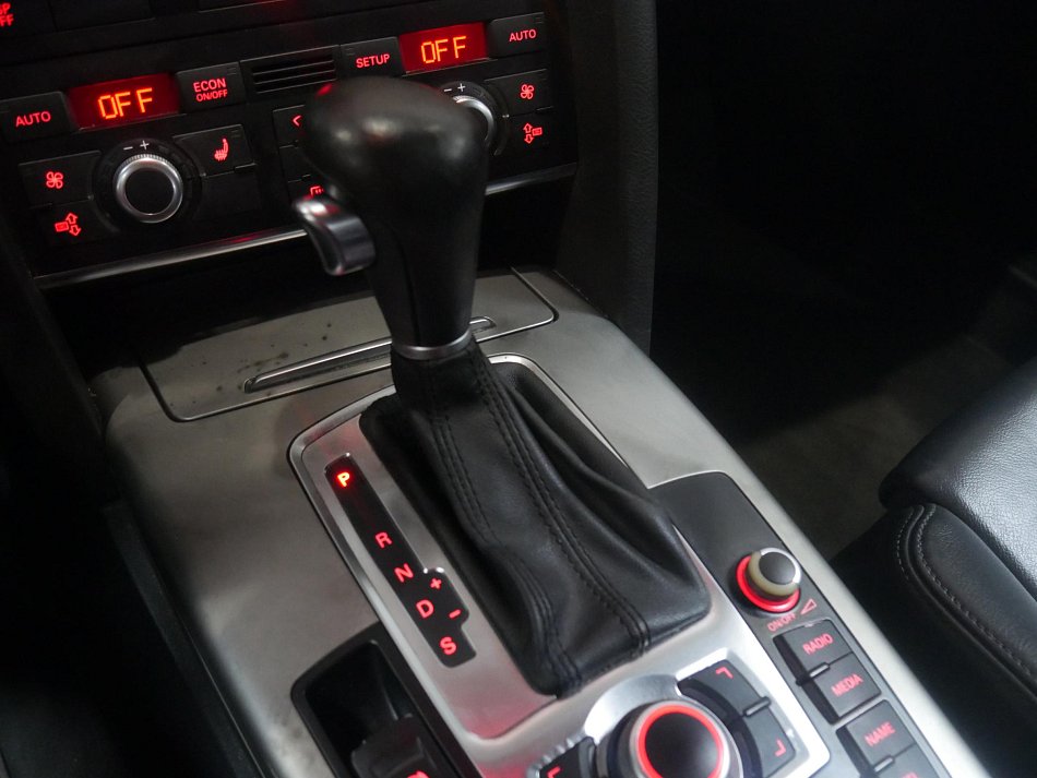 Audi A6 3.0 TDi  Quattro