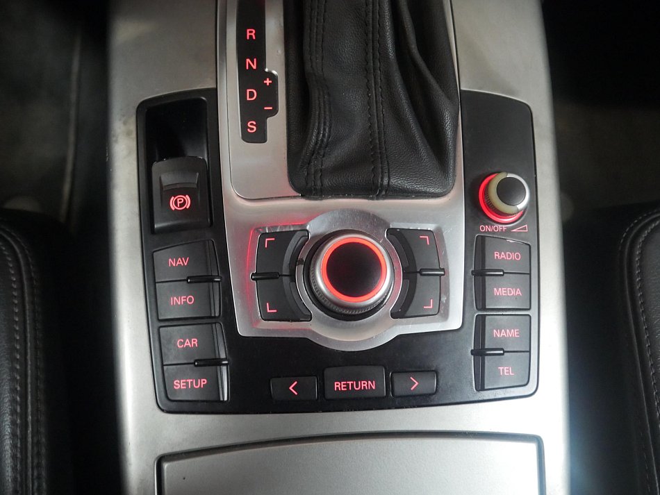 Audi A6 3.0 TDi  Quattro
