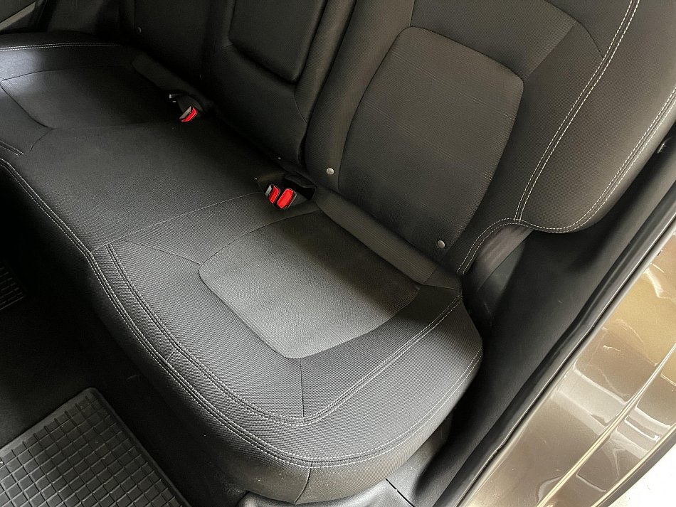 Kia Sportage 1.6 GDi 