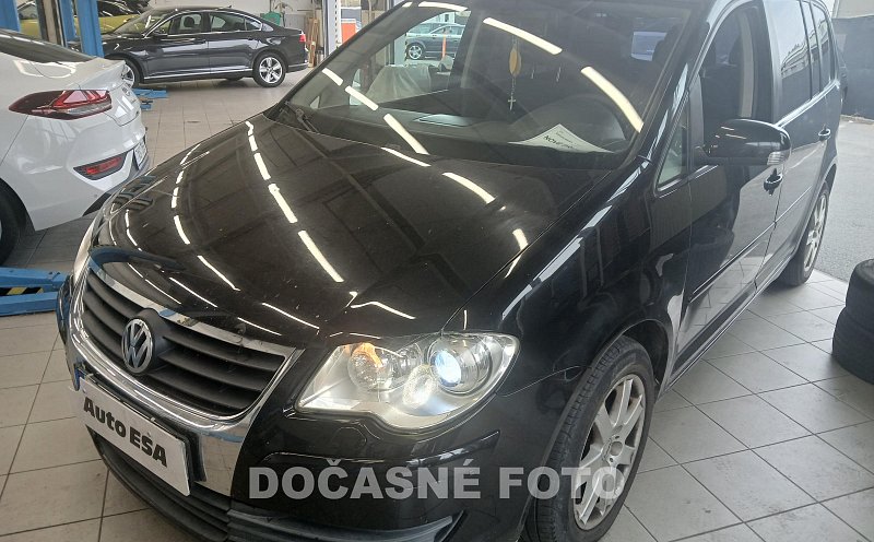 Volkswagen Touran 2.0TDI 