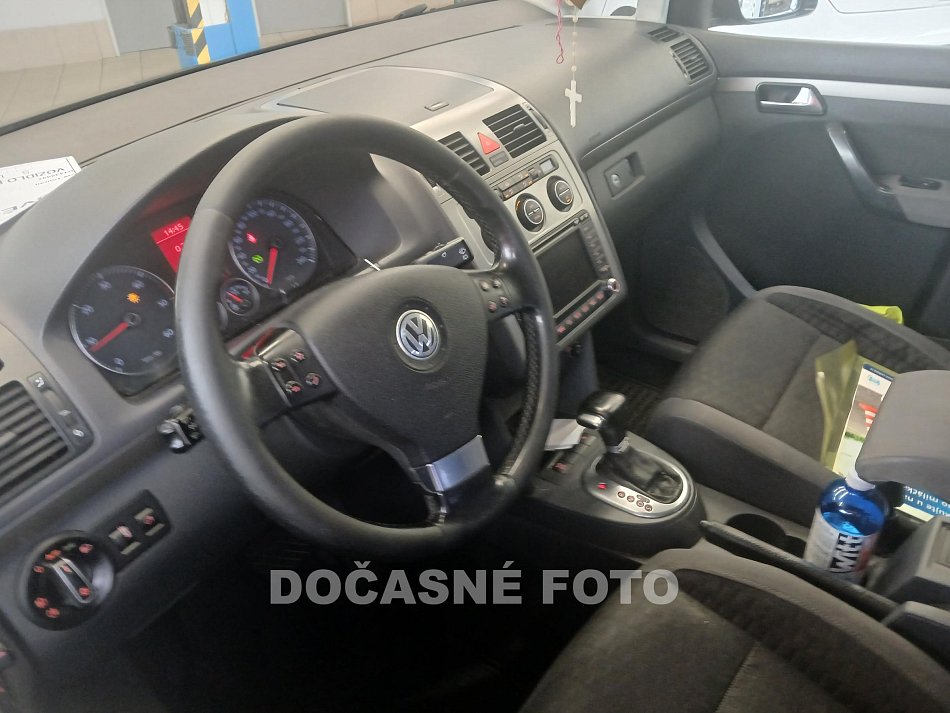 Volkswagen Touran 2.0TDI 