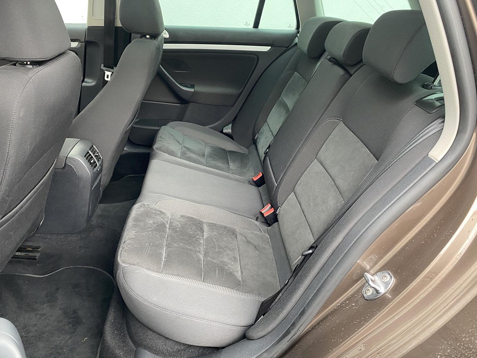 Volkswagen Golf 2.0 TDi Highline