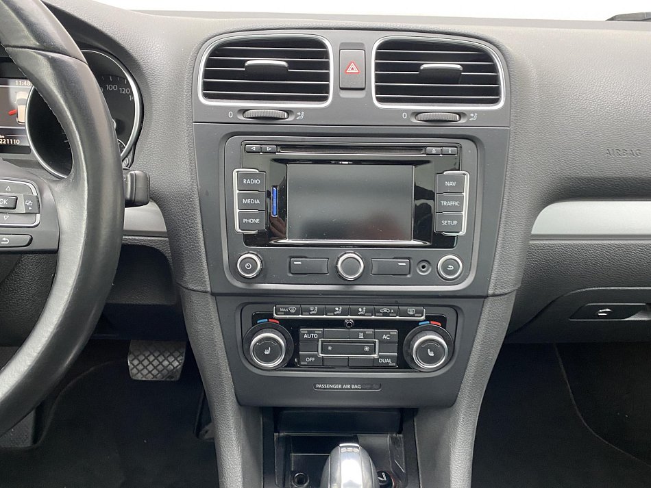 Volkswagen Golf 2.0 TDi Highline