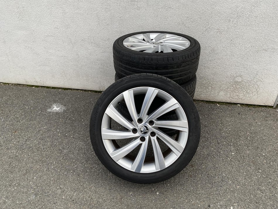 Škoda Octavia IV 2.0TDi Style