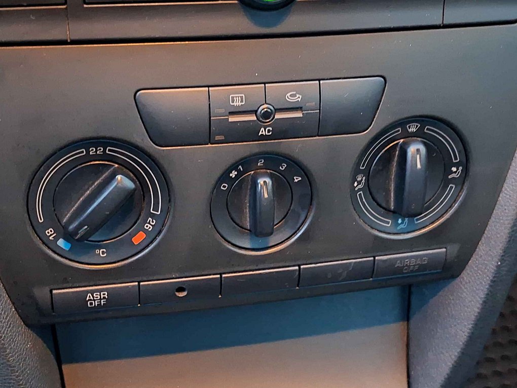 Škoda Octavia II 1.6i 