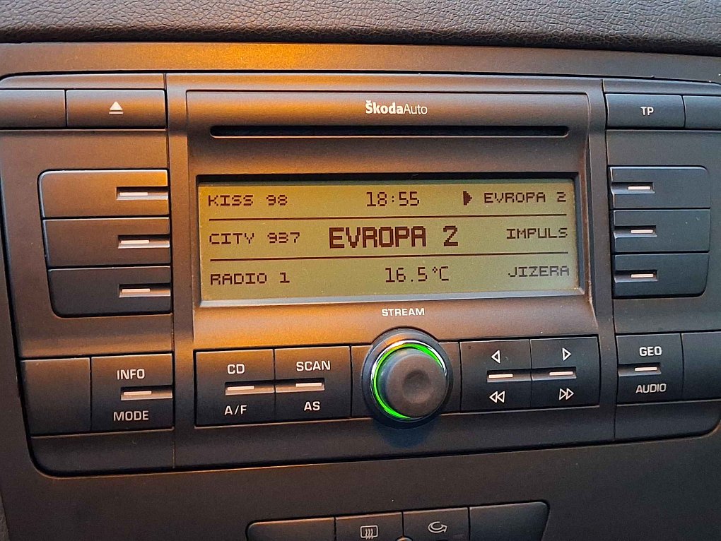Škoda Octavia II 1.6i 