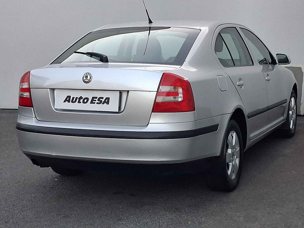 Škoda Octavia II 1.6i 