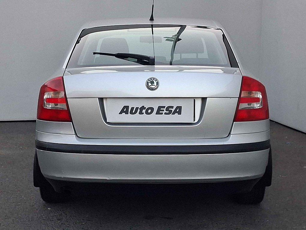 Škoda Octavia II 1.6i 