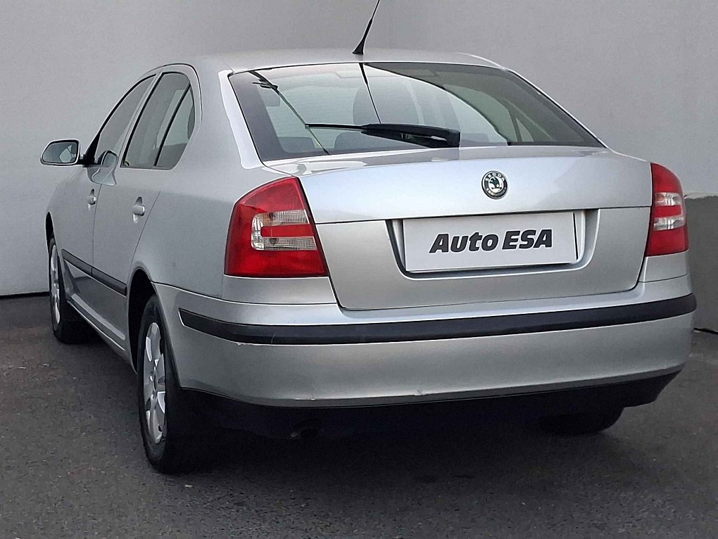 Škoda Octavia II 1.6i 