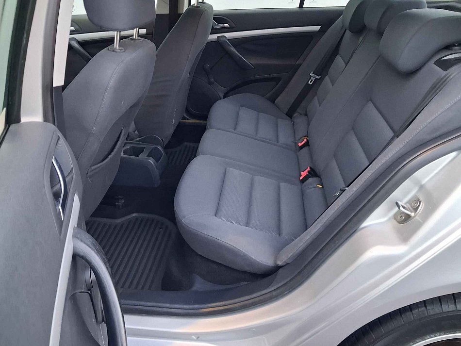 Škoda Octavia II 1.6i 