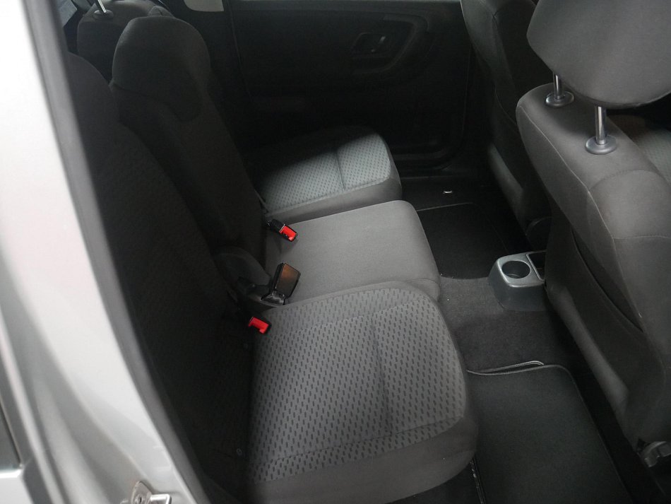 Škoda Roomster 1.2 TSI 