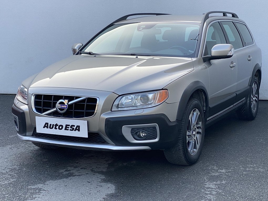 Volvo XC70 2.4 D3  AWD