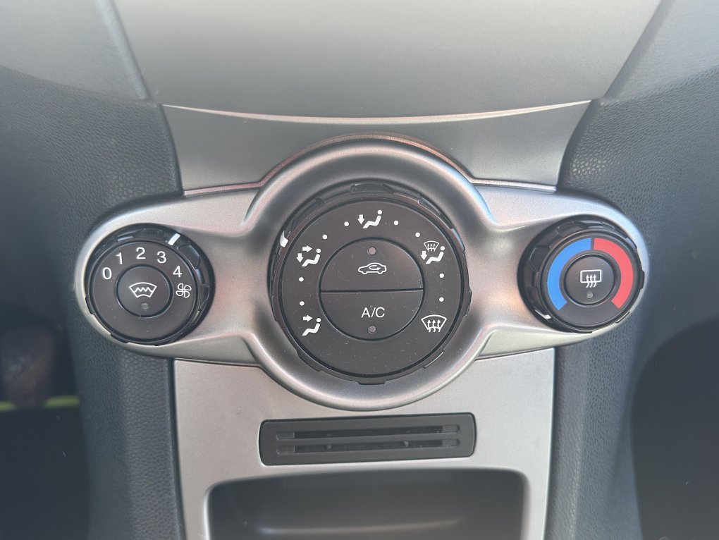 Ford Fiesta 1.4i 