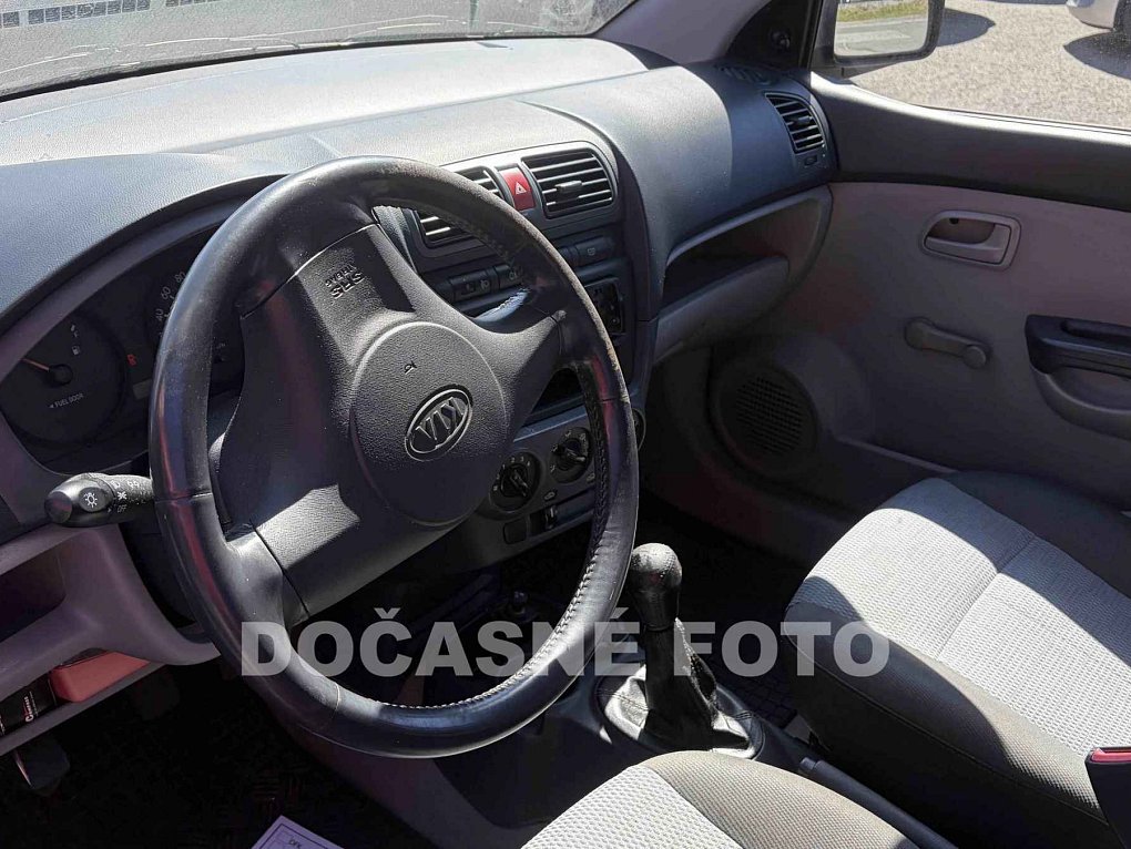 Kia Picanto 1.0i 