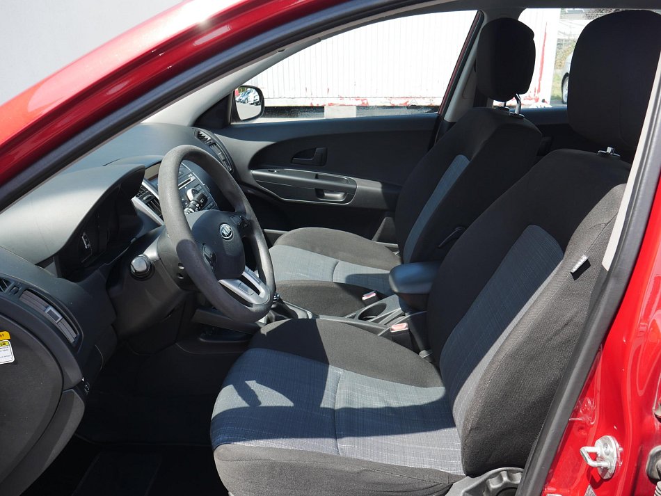 Kia Ceed 1.4 i 