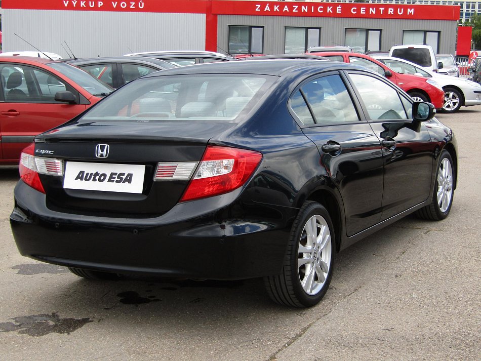Honda Civic 1.8 i-VTEC 