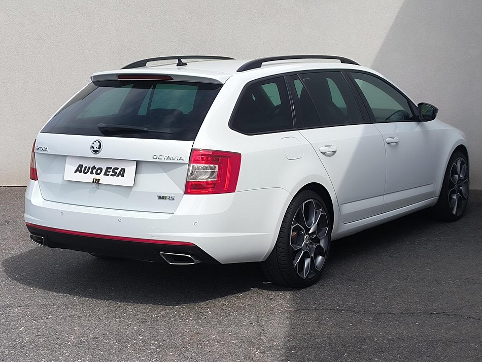 Škoda Octavia III 2.0 TDi RS