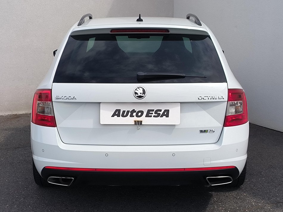 Škoda Octavia III 2.0 TDi RS