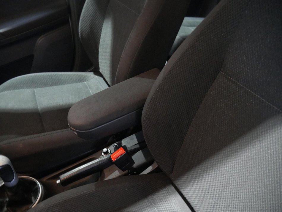 Škoda Fabia II 1.6 16V 