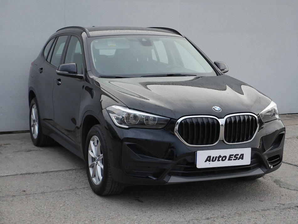 BMW X1 1.5i 