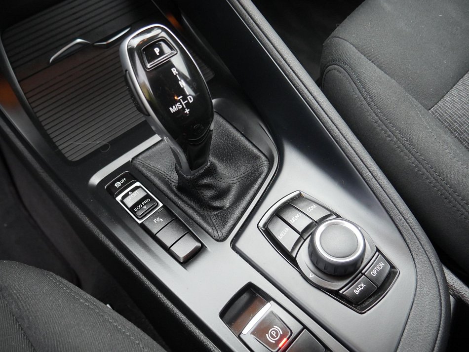 BMW X1 1.5i 
