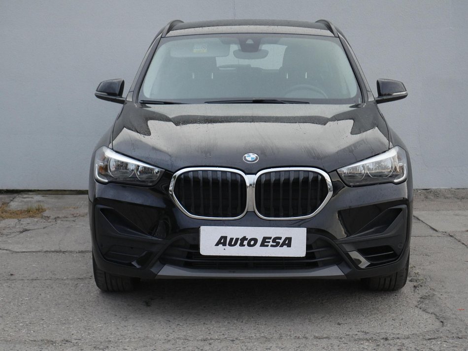 BMW X1 1.5i 