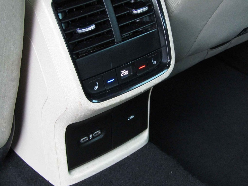 Škoda Octavia IV 2.0 TDi 