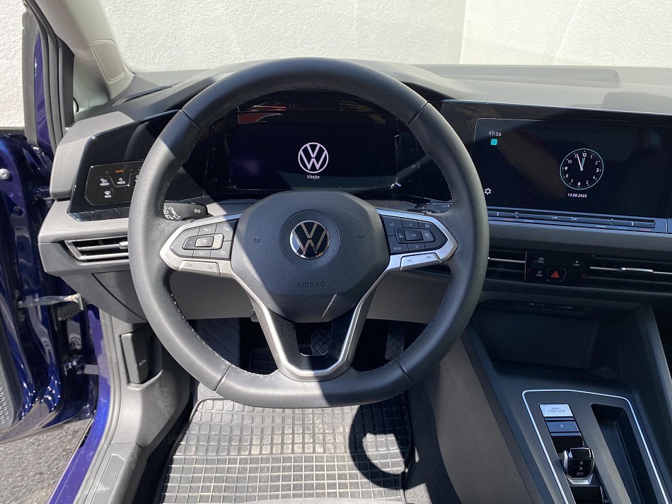 Volkswagen Golf 1.5 e-TSi Style