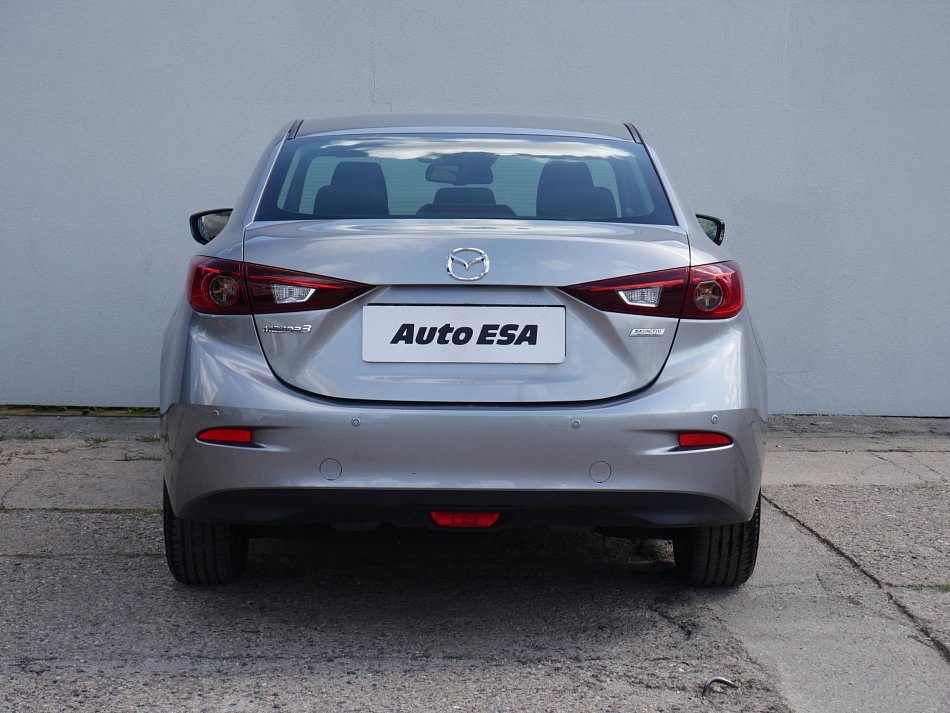 Mazda 3 2.0i 