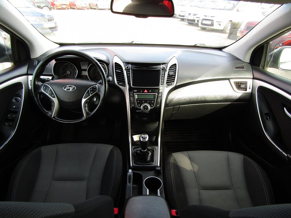 Hyundai I30 1.6CRDi 