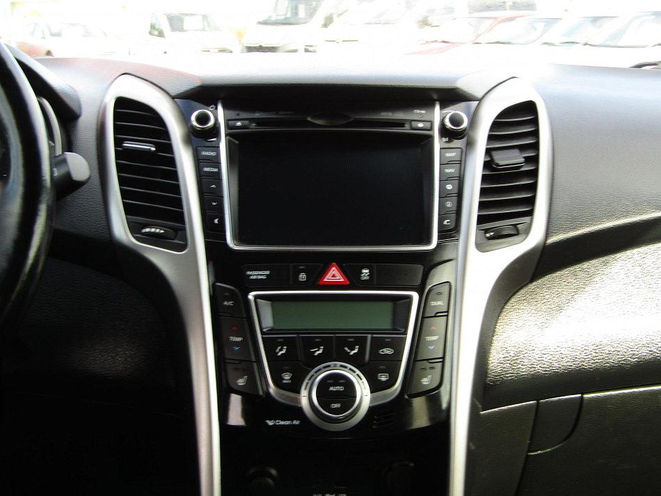 Hyundai I30 1.6CRDi 