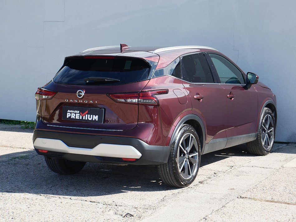 Nissan Qashqai 1.3 DIG-T Tekna 4x4