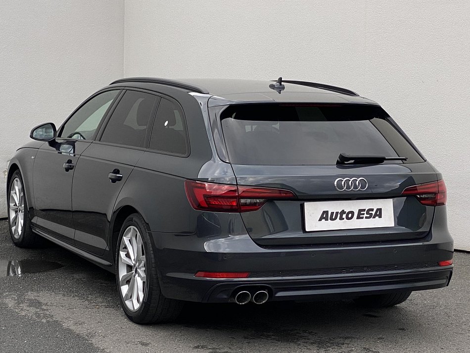 Audi A4 2.0 TDi S-line