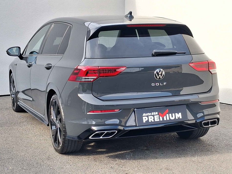 Volkswagen Golf 1.5 TSi R-Line