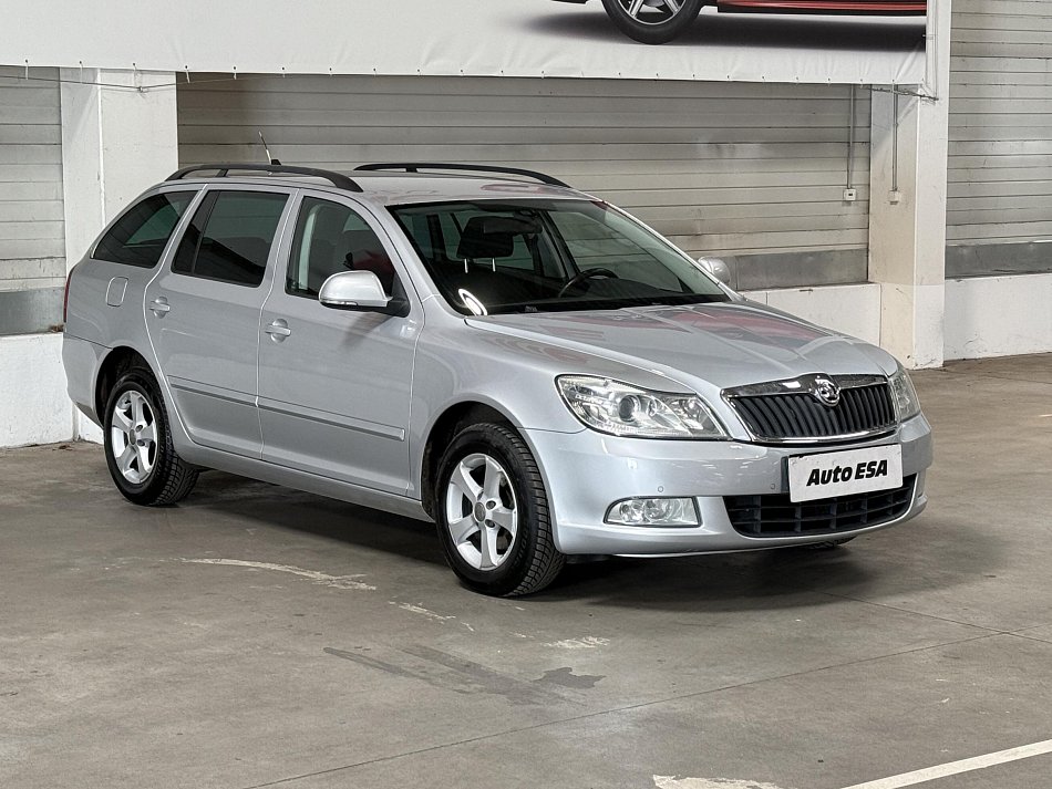 Škoda Octavia II 1.6TDI Ambiente