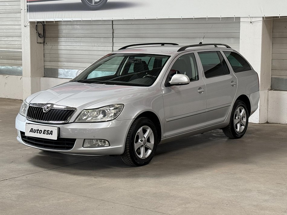 Škoda Octavia II 1.6TDI Ambiente