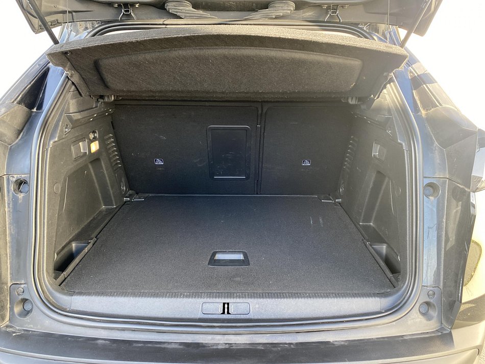 Peugeot 3008 1.2 PT Style