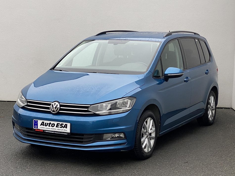 Volkswagen Touran 2.0 TDi 