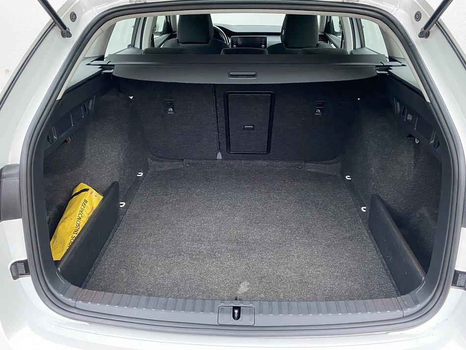 Škoda Octavia IV 2.0 TDi Ambition