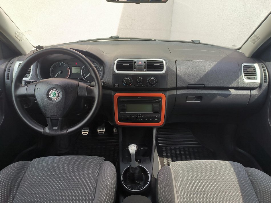 Škoda Fabia II 1.2 HTP Sport